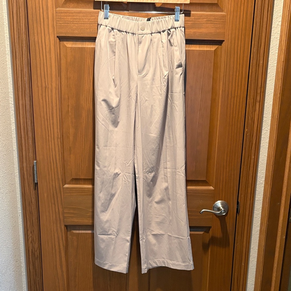 Varley Wide Leg Pants in Light Beige